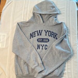 NYC hoodie medium